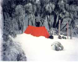 Snow camping on the high plain